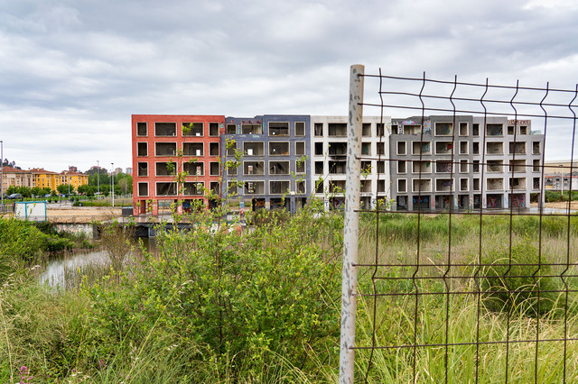 Interacción entre migración, arquitectura y espacio urbano en "Lavallainvisible"