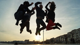 Dancing teen, música y baile para adolescentes