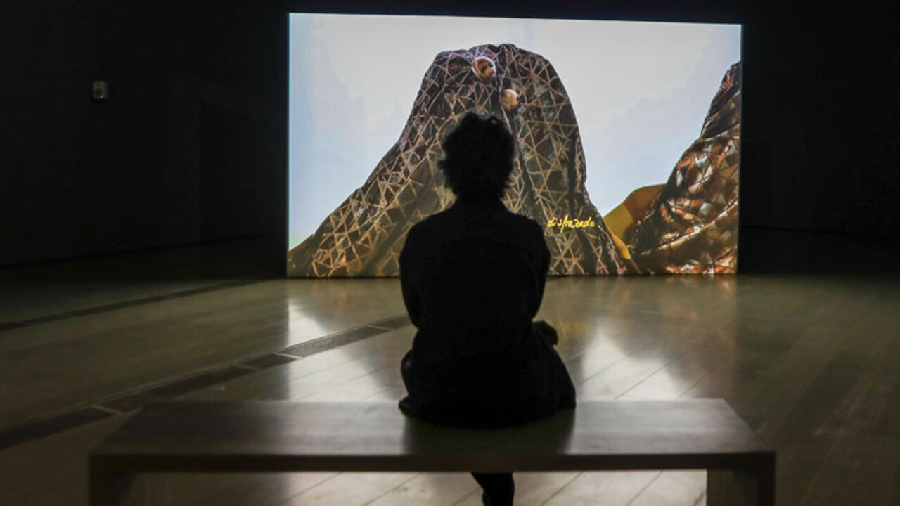 Visita comentada a la exposición "Itinerarios XXX" con Manuel Diego Sánchez