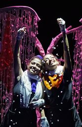 “Pañuelos”, un espectáculo de Tarambana Espectáculos