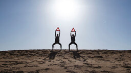 Encuentro entre ser humano y paisaje. Taller de performance