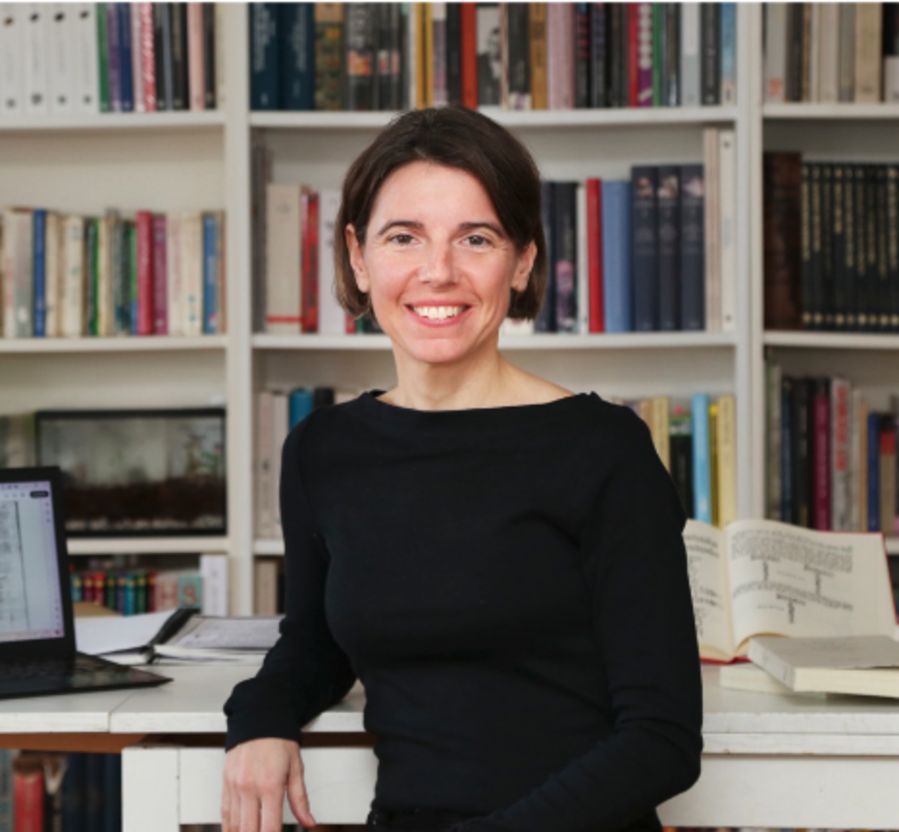 Clara Rico presenta el libro "Cuando la música trasciende el tiempo"