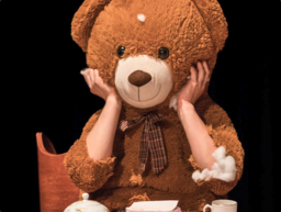 Josefina Rozic presenta "Mermaids"