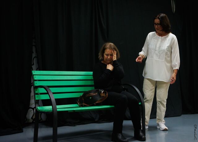 "Las queremos vivas", del grupo teatral Ni una menos