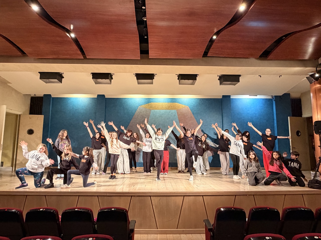 JANA. Escuela Internacional de Artes Escénicas. Inscripciones para el curso 2025/26