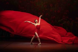Lucía Lacarra Ballet presenta "Lost Letters"