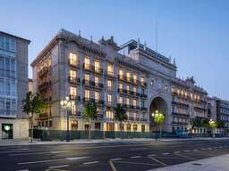 Diálogos en Faro Santander: Ana Botín y David Chipperfield