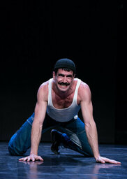 Ciclo Fronterizo: "To be show", de Alberto Lucena