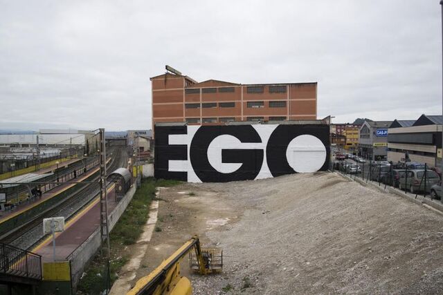 El artista intervendrá otra fachada en Bilbao dentro del proyecto 'Words Alive', premiado en 'Tan Cerca' 2014