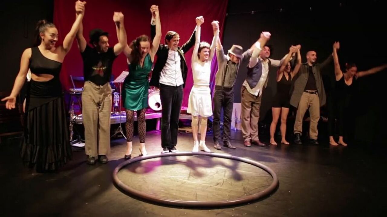 El espectáculo 'Cabaret' cierra este fin de semana el ciclo 'En la cuerda floja' en El Café de Artes